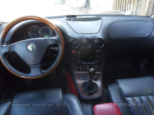 Copy of 67912001.jpg